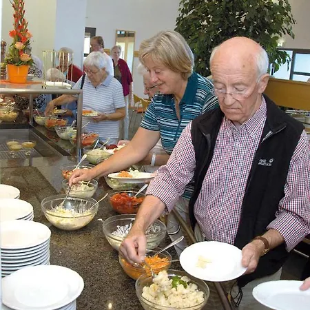 Gaestehaus Germania Szálloda *