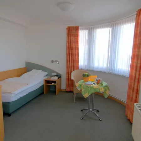 Szálloda Gaestehaus Germania