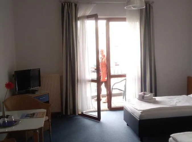 Отель Gaestehaus Germania Вангероге