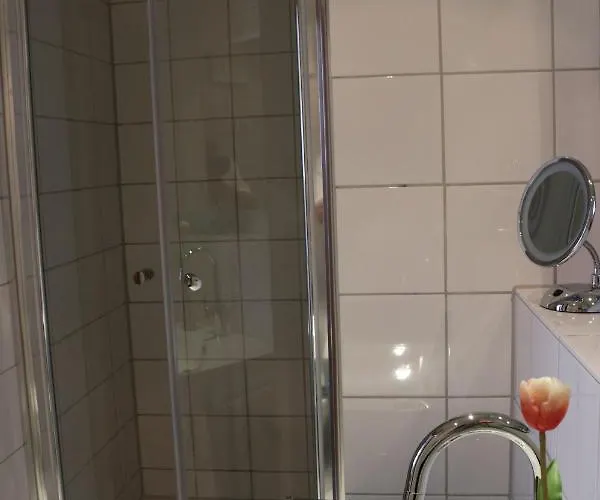 Отель Gaestehaus Germania Вангероге