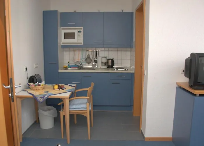 Отель Gaestehaus Germania