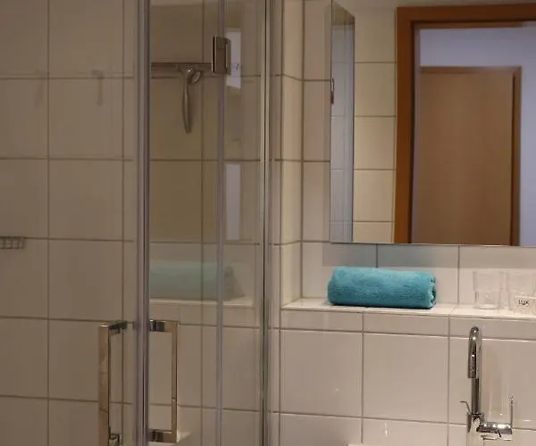 Отель Gaestehaus Germania *