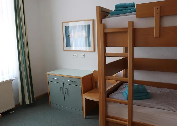 Отель Gaestehaus Germania *